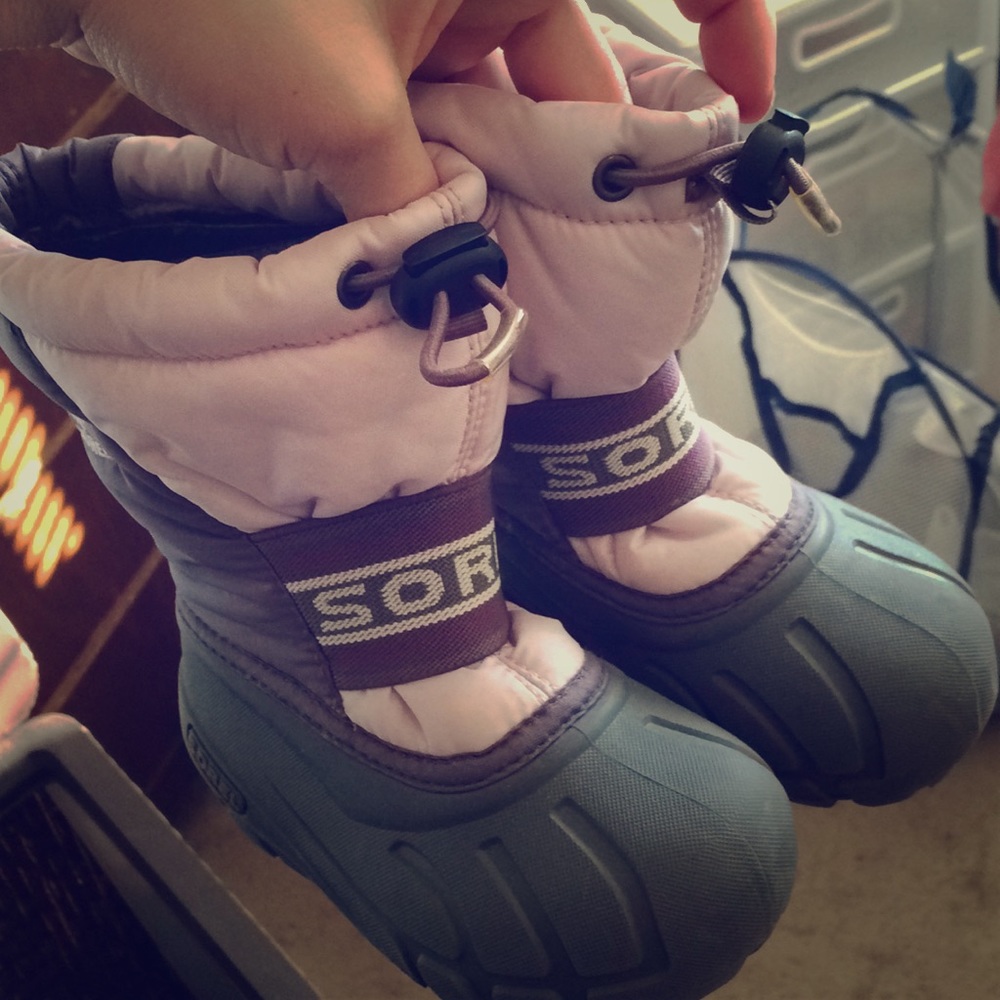 Beautiful pair of toddlers size 8 Sorel Snow Boots